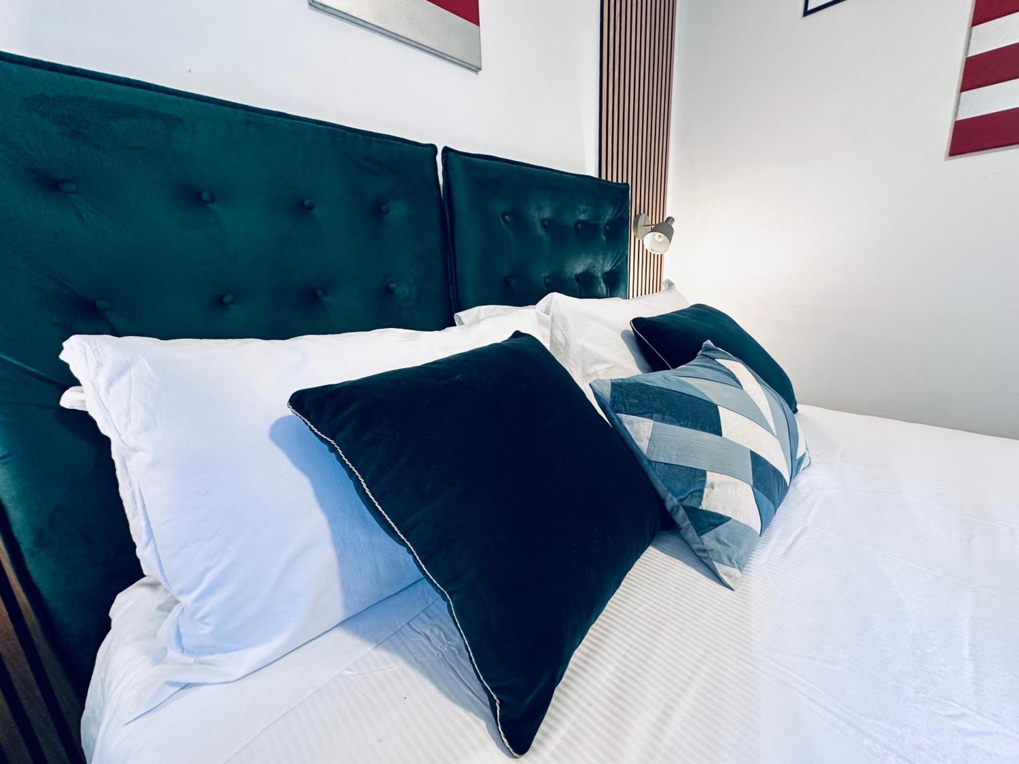 Appartement Vatican Glamorous At Passeggiata Del Gelsomino - Free Parking, 4 Guests, - Jubilee Ideal